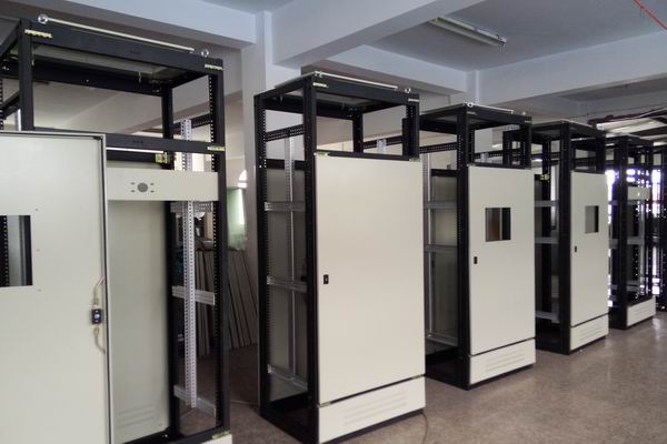 凤山配电箱-配电箱的这些安全操作规程千万不可